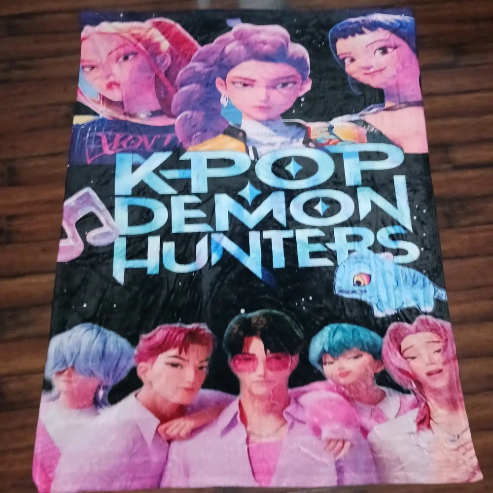 K-Pop Demon Hunters Fleece Throw Blanket 80x60 Large Anime Plush One Sided Print